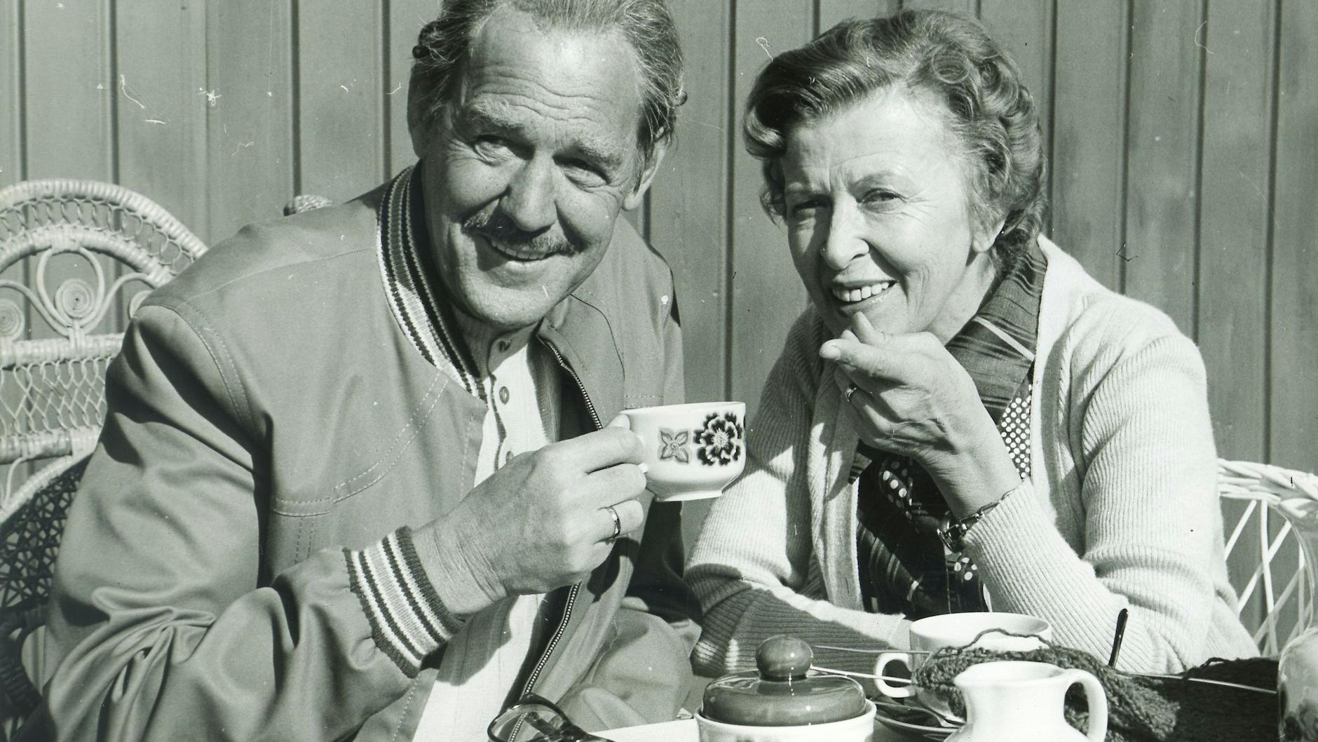 Einer der Renner des DDR-Fernsehens war die Serie „Rentner haben niemals Zeit“ mit Helga Göring und Herbert Köfer.