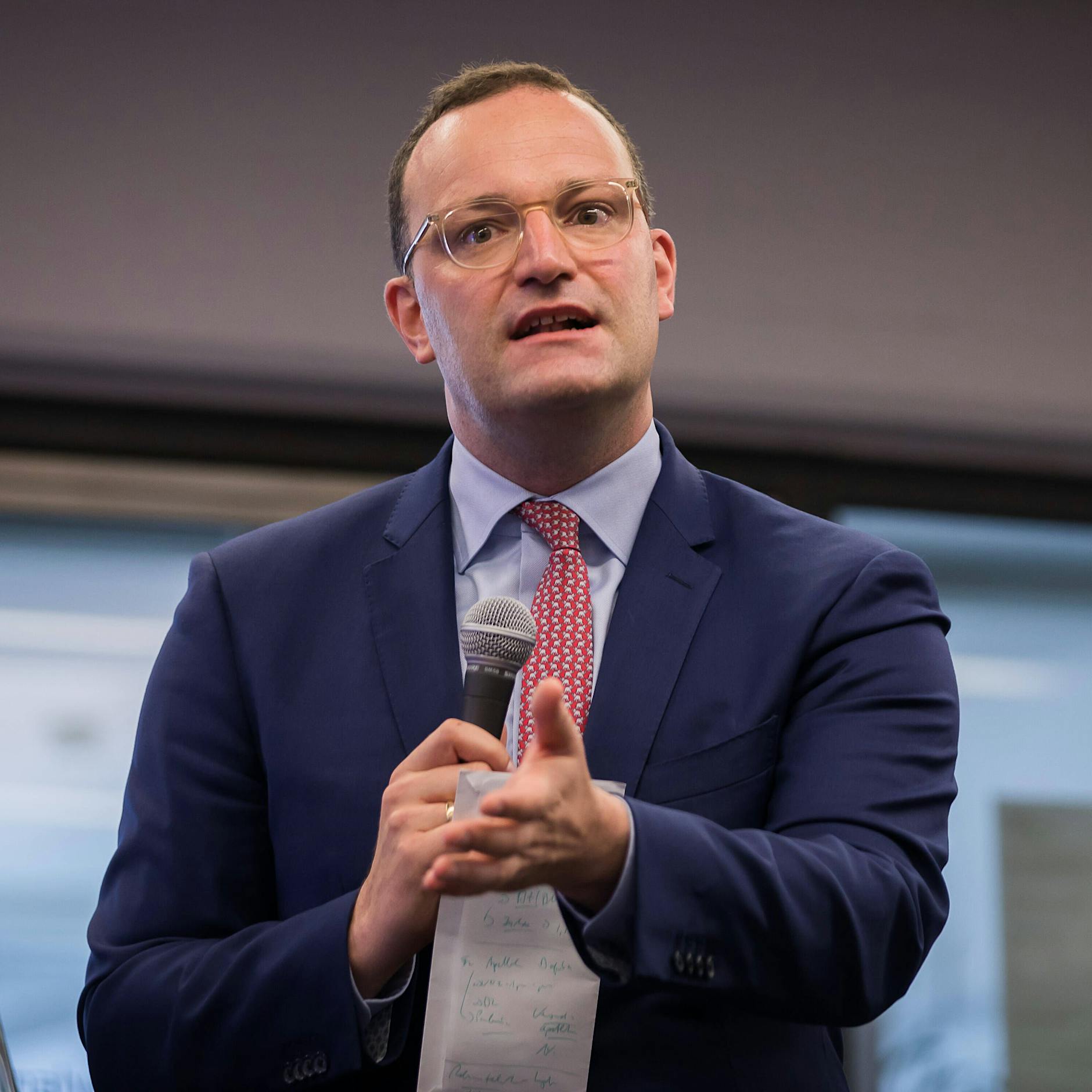 Minister Spahn will 50er-Inzidenz aus Infektionsschutzgesetz streichen