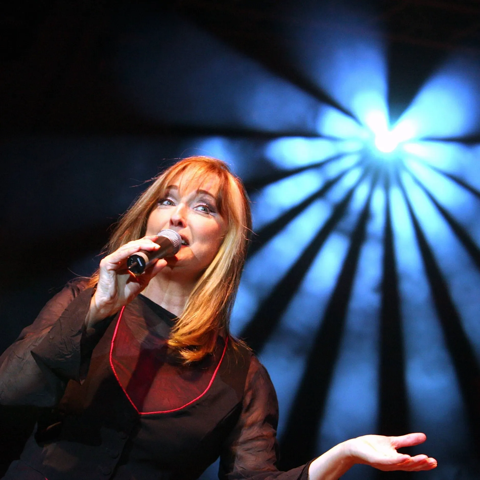 DDR-Legende Veronika Fischer: Dieses Alkohol-Erlebnis wird sie garantiert nicht vergessen … und SO hält sie sich fit und gesund!