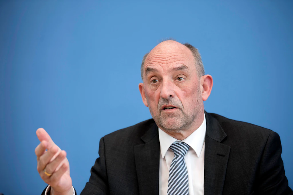 Arbeitsagentur-Chef zu Fachkräftemangel: Brauchen 400.000 Zuwanderer pro Jahr
