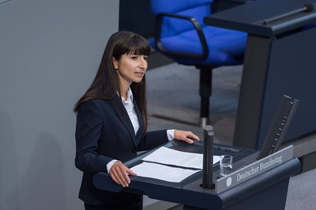 Spd Abgeordnete Beklagt Sex Übergriffe Im Bundestag „momente Da Kann Man Nicht Glauben Dass 