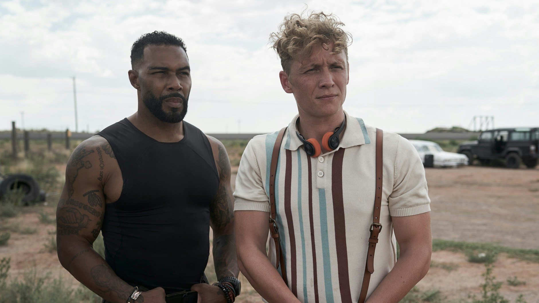 Matthias Schweighöfer (r.) kehrt in einer weiteren Zombie-Comedy zurück.