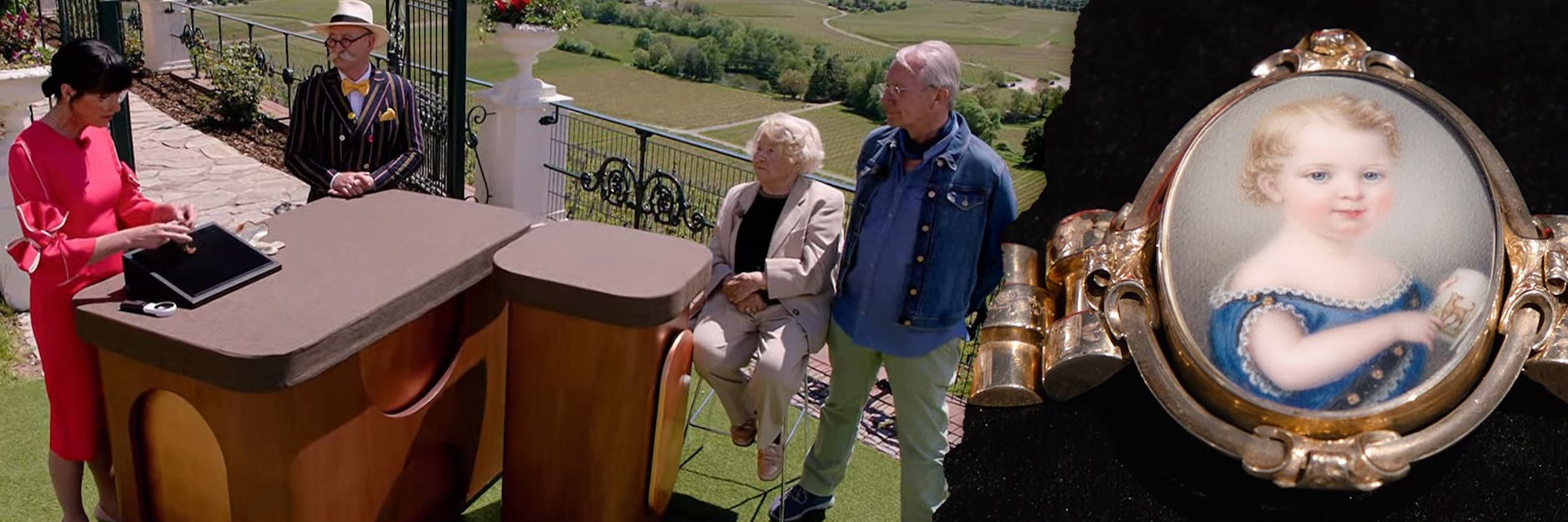 Kandidatin Anemie (2.v.r.) bei der „Bares für Rares“-Expertise mit ihrem Begleiter, Moderator Horst Lichter und Schmuck-Expertin Heide Rezepa-Zabel. Ihr Armband kam unter den Hammer.