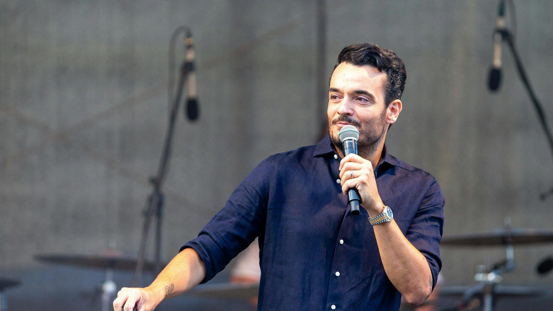 Giovanni Zarrella ist in dieser Woche wieder im Fernsehgarten dabei.