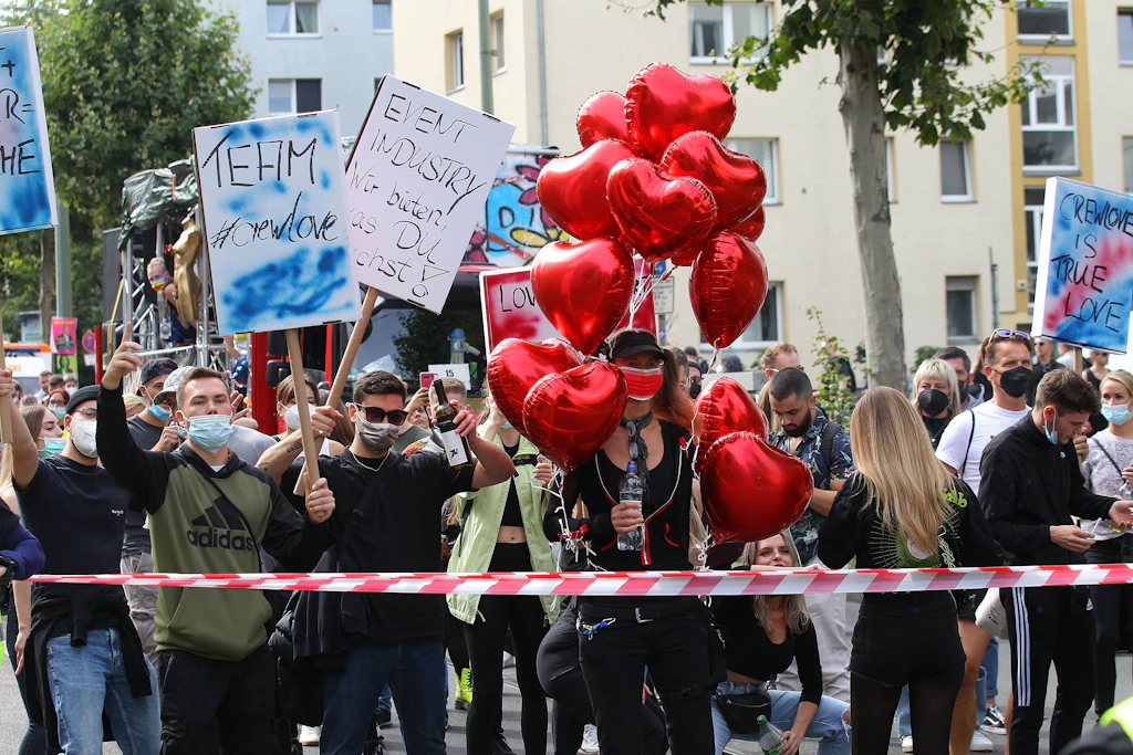 „Zug der Liebe“ wegen Hygieneverstößen vorzeitig beendet
