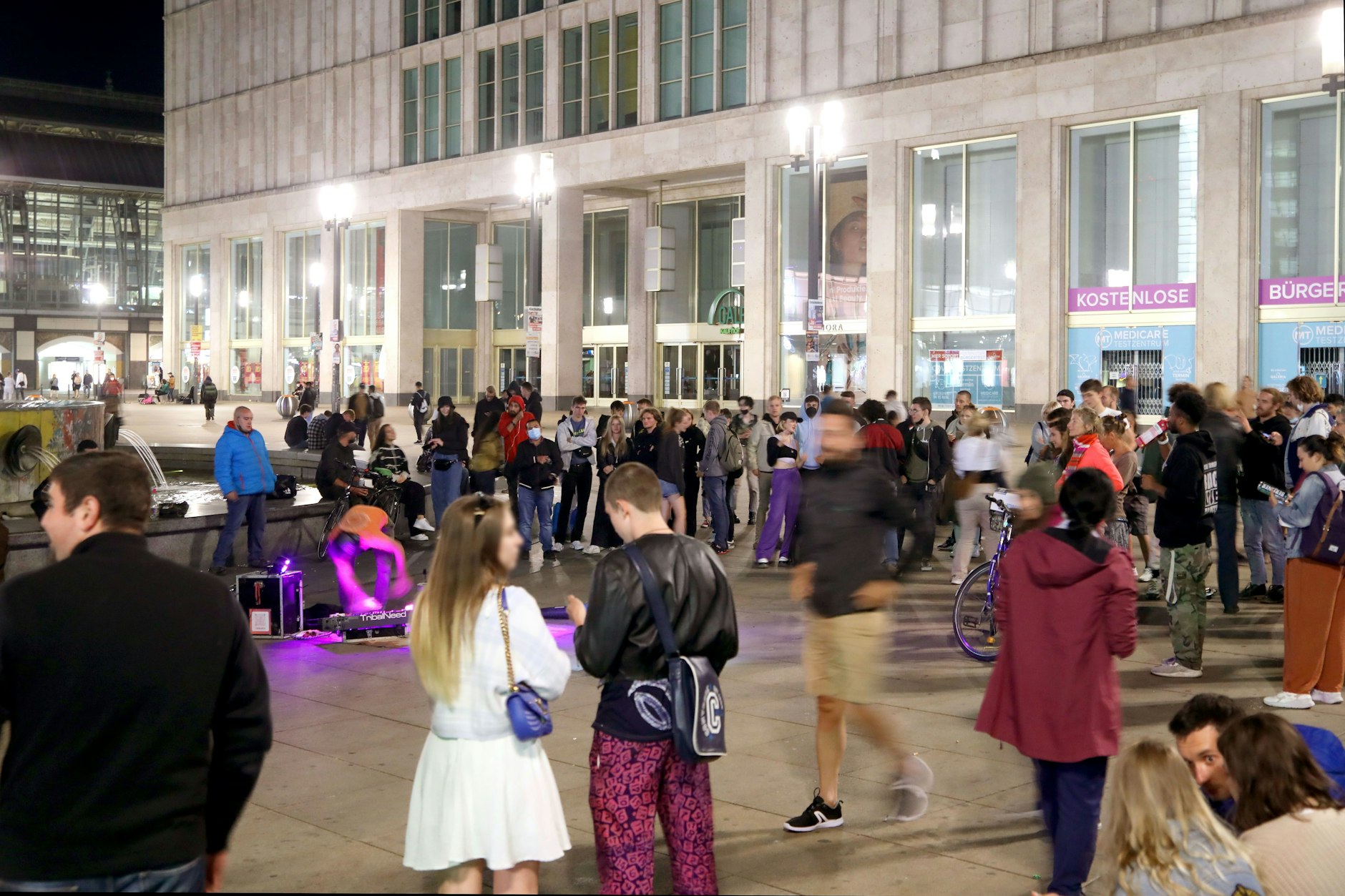 Corona in Berlin Inzidenz bei 74,4 keine weiteren Todesfälle