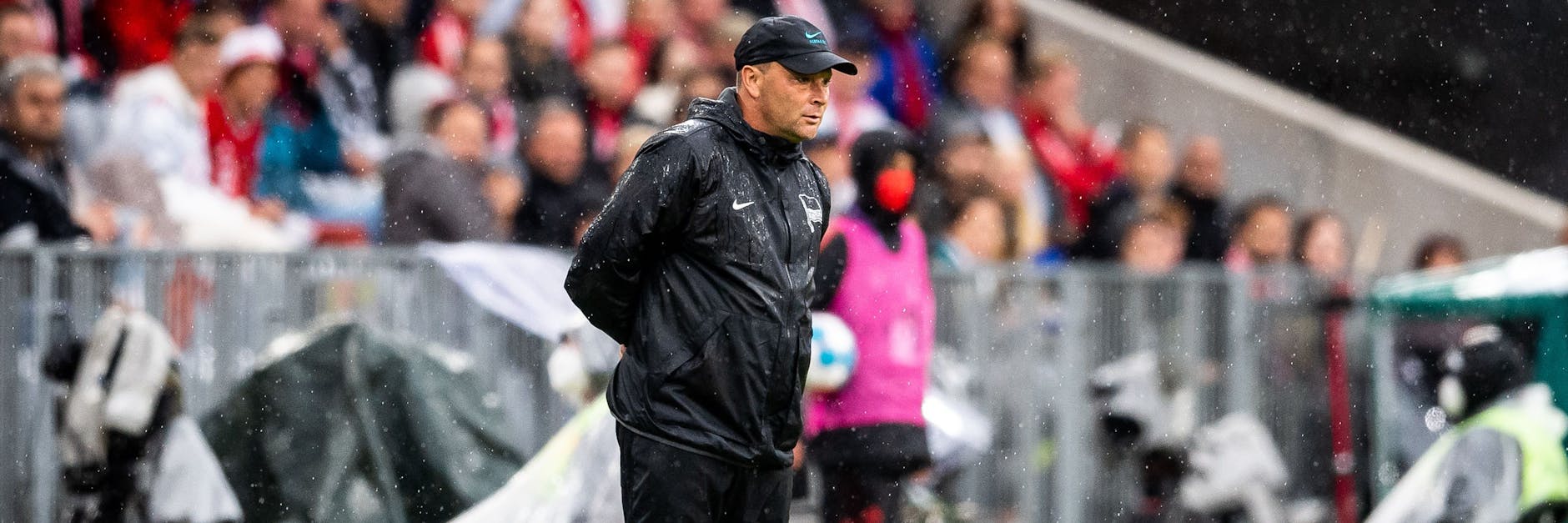 Hertha-Trainer Pal Dardai erlebte in München beim 0:5 gegen den FC Bayern einen bitteren Abend und hat am Tag danach Redebedarf.