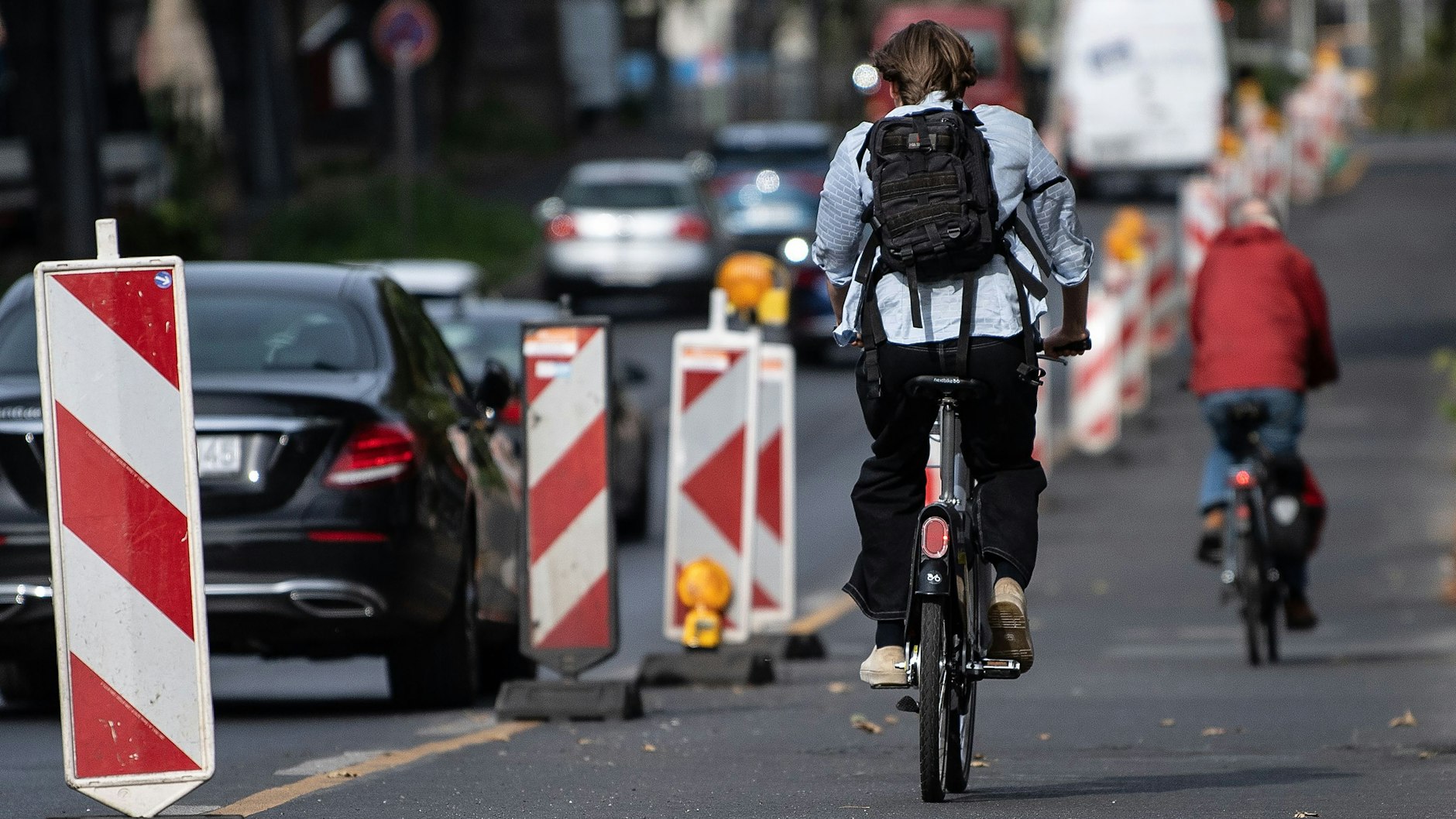 Pop-up-Radwege bieten Radlern schön viel Platz, doch woanders kann es deswegen eng werden.&nbsp;
