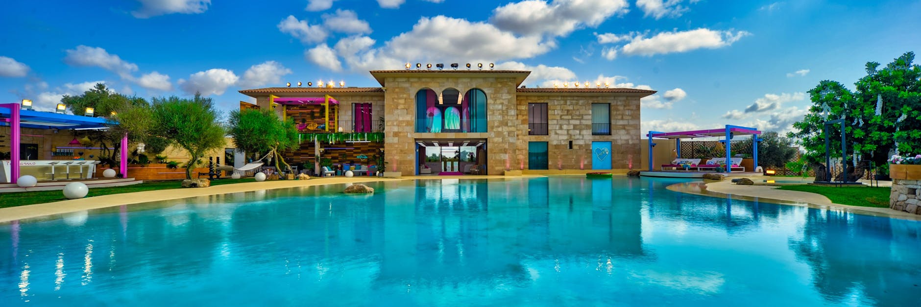 Diese Mega-Villa wird der Dreh- und Angelpunkt der sechsten Staffel von „Love Island“.