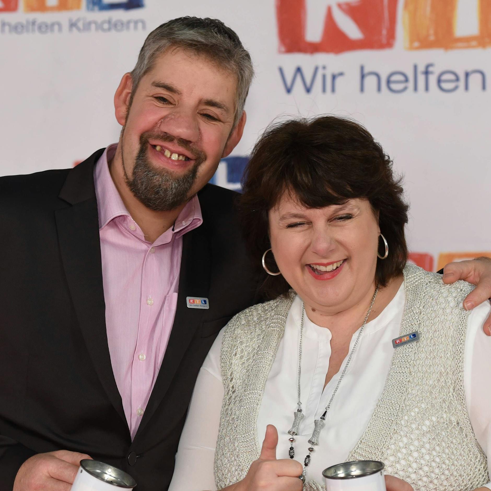 „Bauer sucht Frau“-Star Iris Abel im neuen Look: Sie hat es schon wieder getan! Wetten, dass Sie sie kaum wiedererkennen?