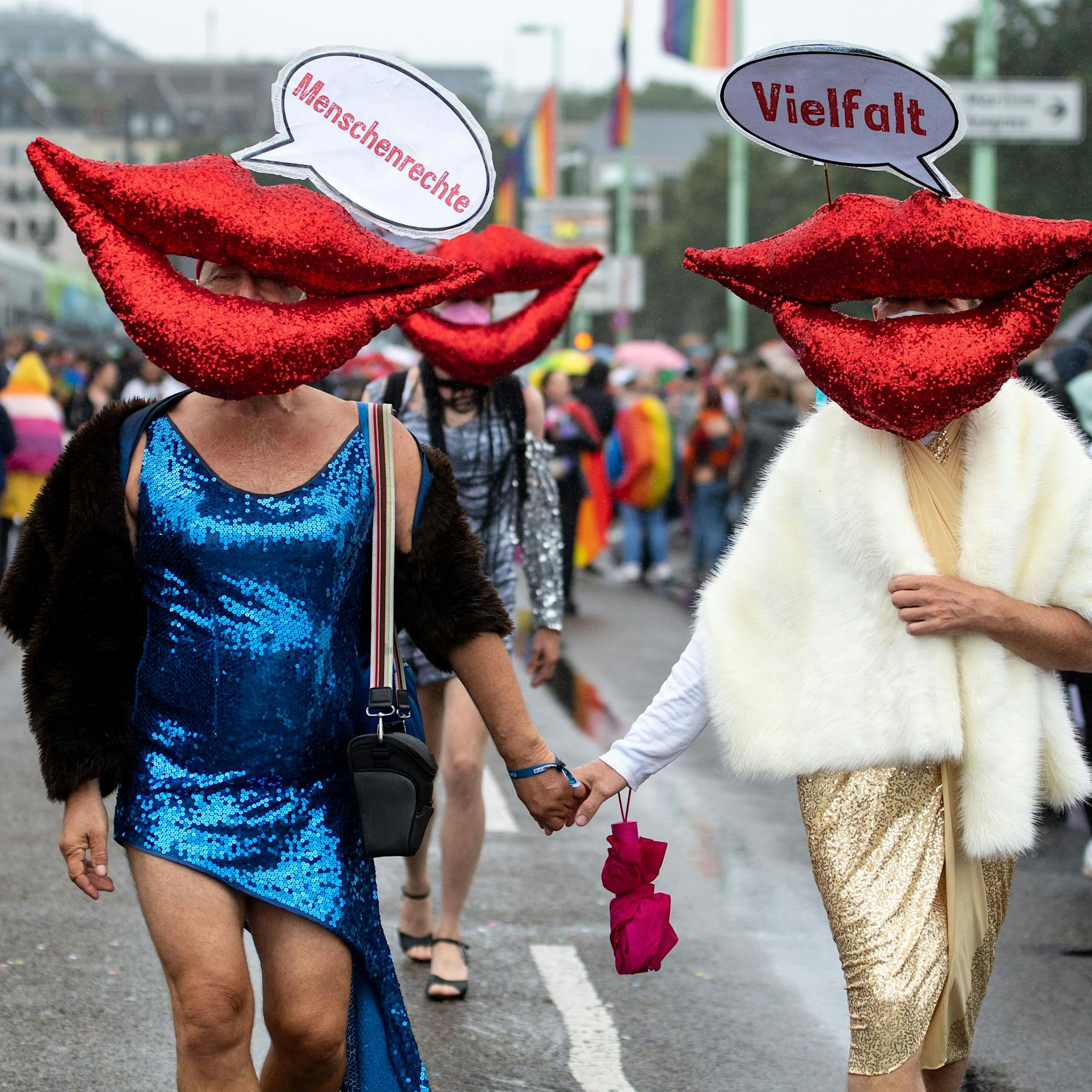 Nur drei Prozent für die Union: SO entscheiden Schwule, Lesben und Trans die Bundestags-Wahl