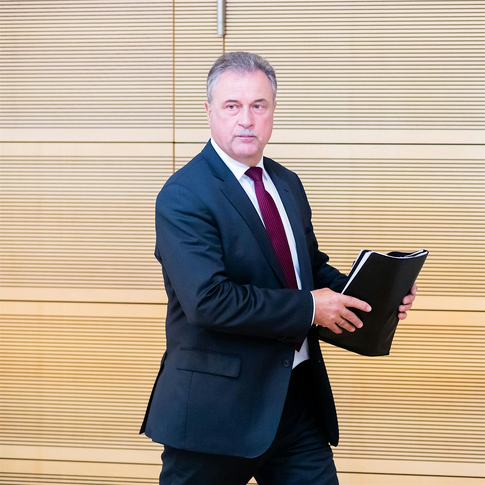 Tarifkonflikt: GDL lehnt Schlichtungsversuche der Bahn ab