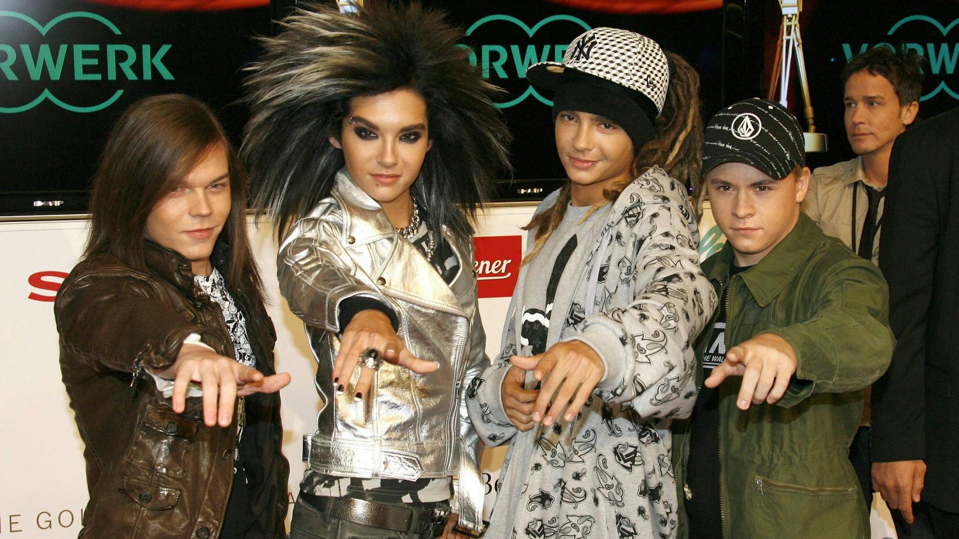 Tokio Hotel mit Georg Listing, Bill und Tom Kaulitz sowie Gustav Schäfer bei der Verleihung der Goldenen Kamera 2008.