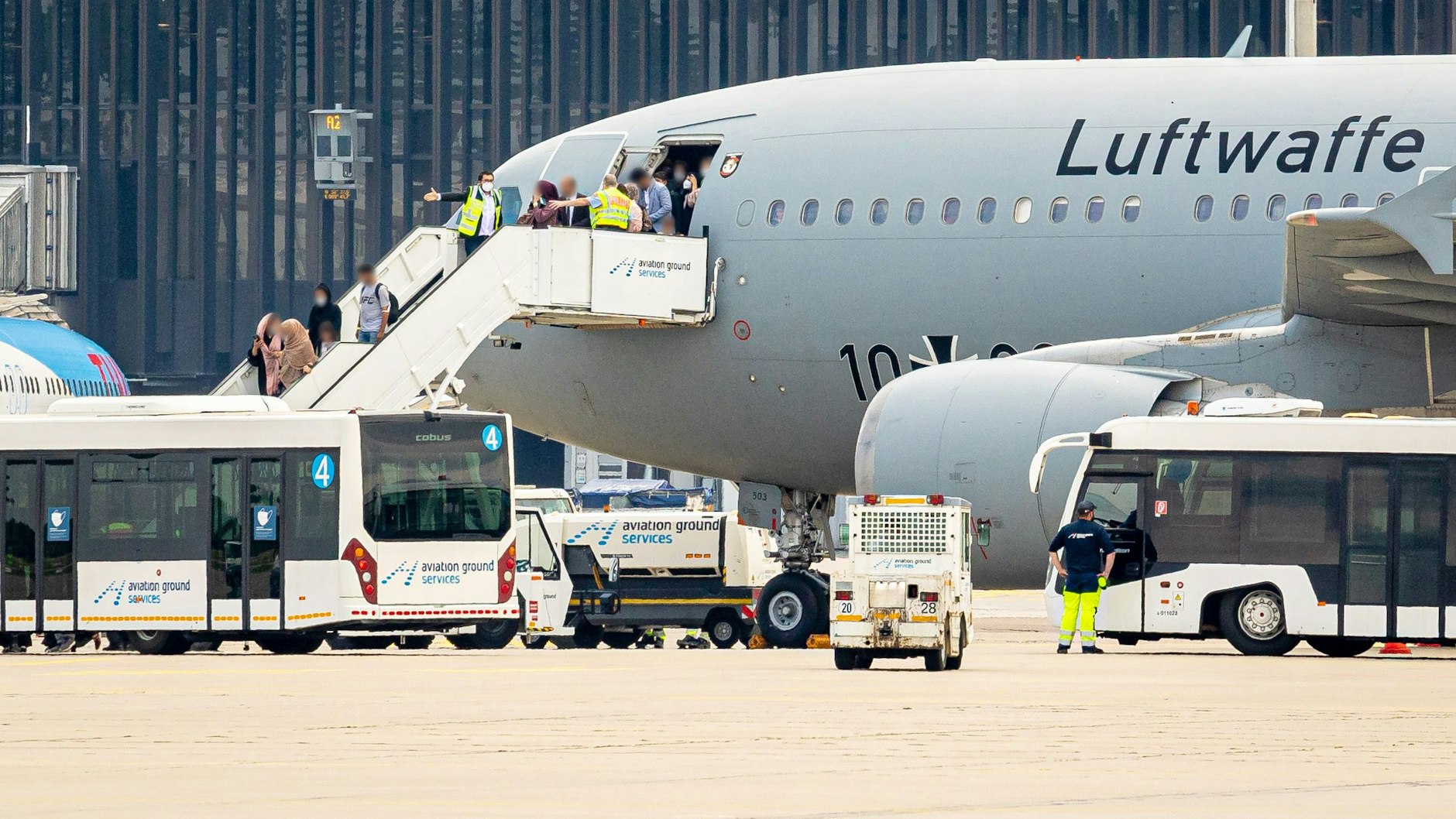 Mission beendet: Im Dienste der Luftwaffe brachte der einstige DDR-Jet Ende August 158 afghanische Flüchtlinge nach Deutschland.