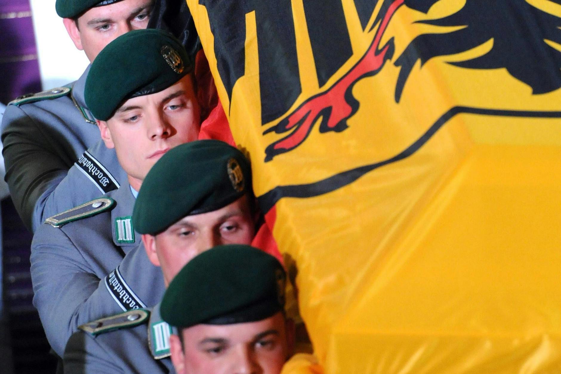 Viele deutsche Soldaten sind während des Afghanistan-Einsatz ums Leben gekommen.