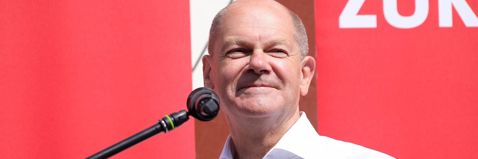 SPD-Kanzlerkandidat Olaf Scholz baut seinen Vorsprung aus.