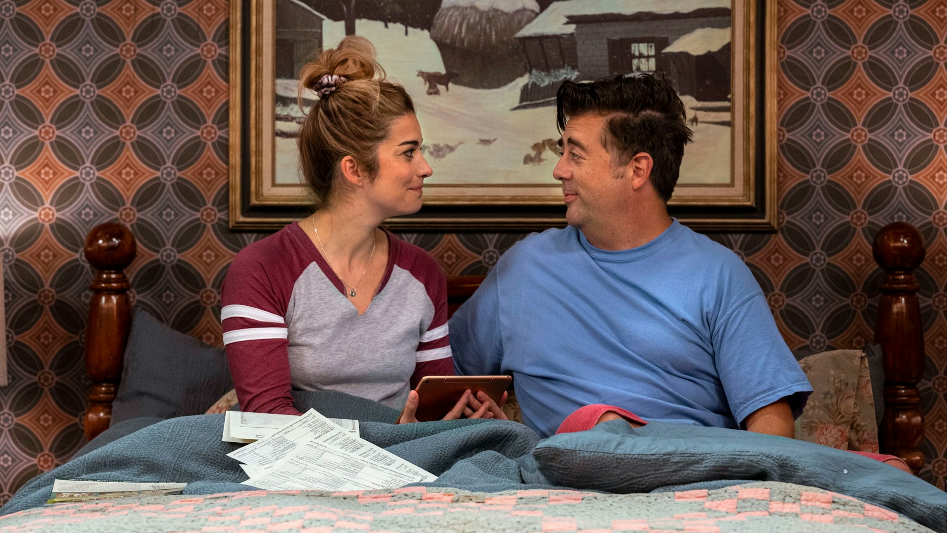 Allison kann das blöde Grinsen ihres Mannes nicht mehr sehen: Kevin soll sterben!