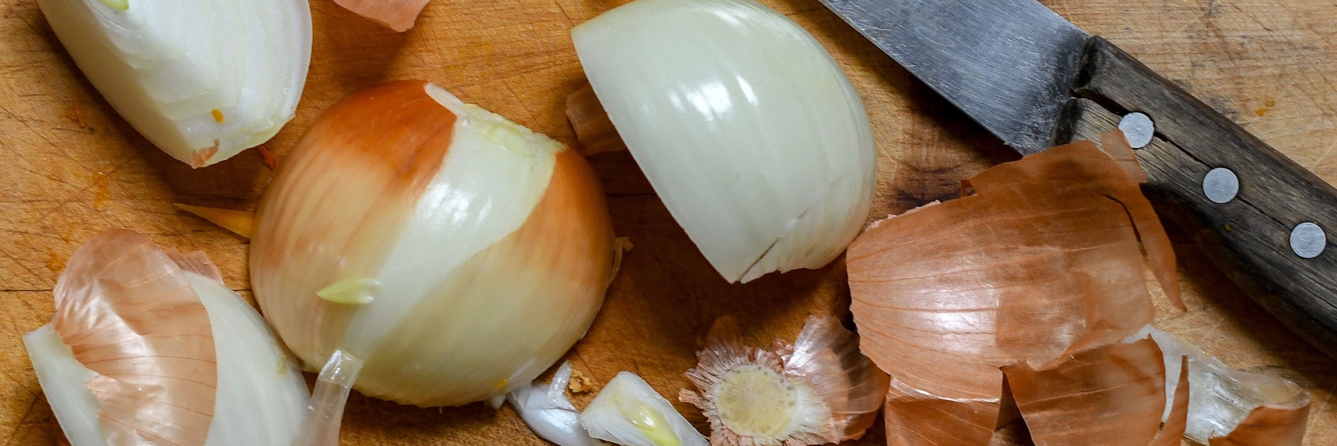 Wussten Sie, dass sie meisten Antioxidantien in der Zwiebelschale stecken?