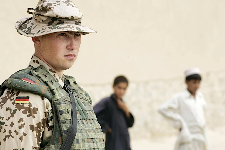 Der deutsche Beitrag zur ISAF (International Security Assistance Force) wurde im Bundestag kontrovers diskutiert.&nbsp;