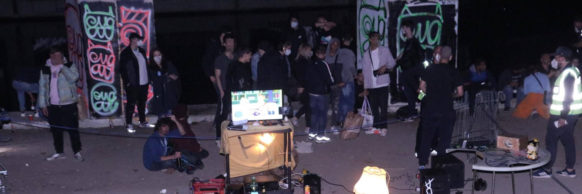 Das Ordnungsamt hat einen illegalen Rave in Neukölln beendet.