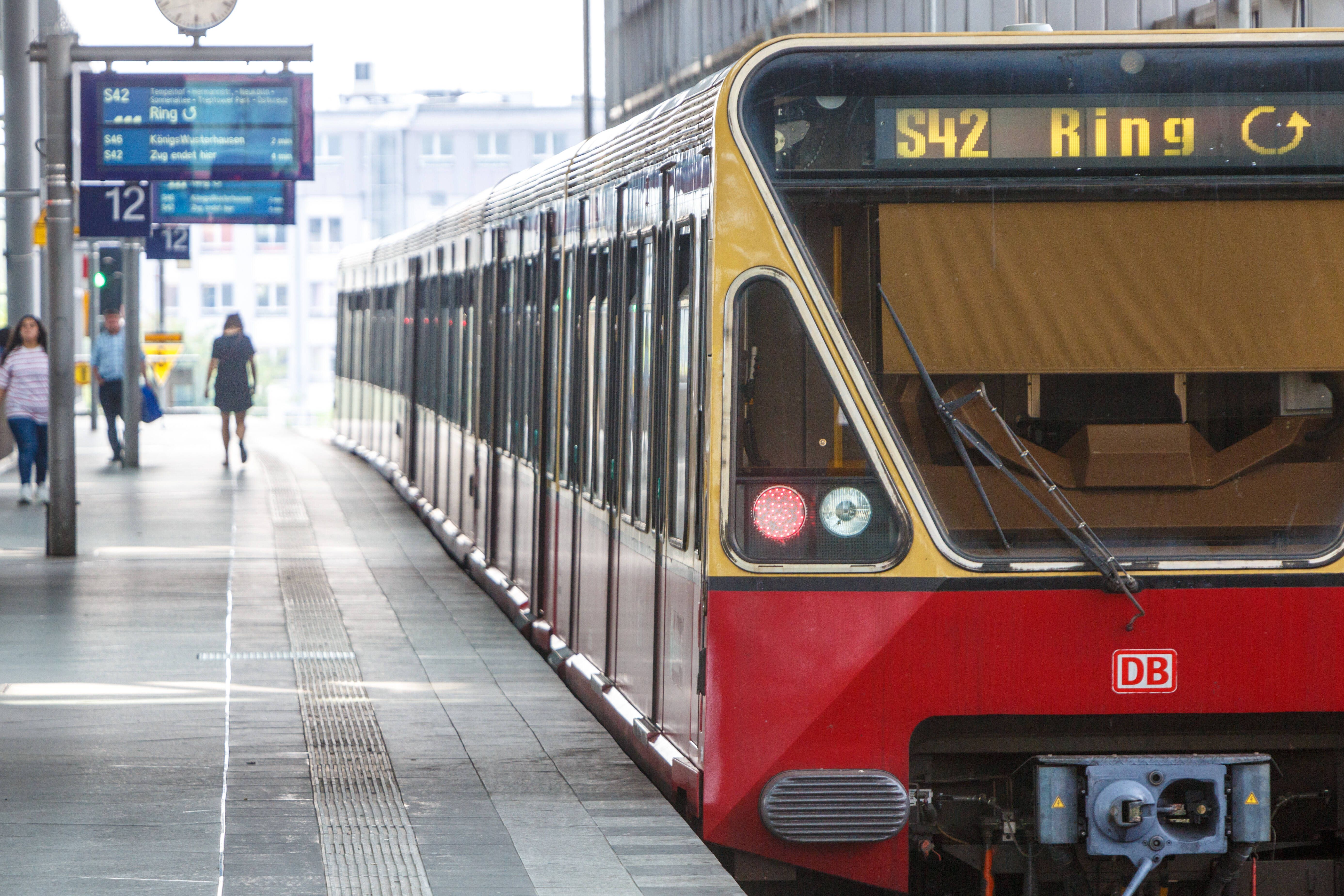 Bahnstreik Beendet: Trotzdem Ausfälle Und Verspätungen Bei Berliner S-Bahn