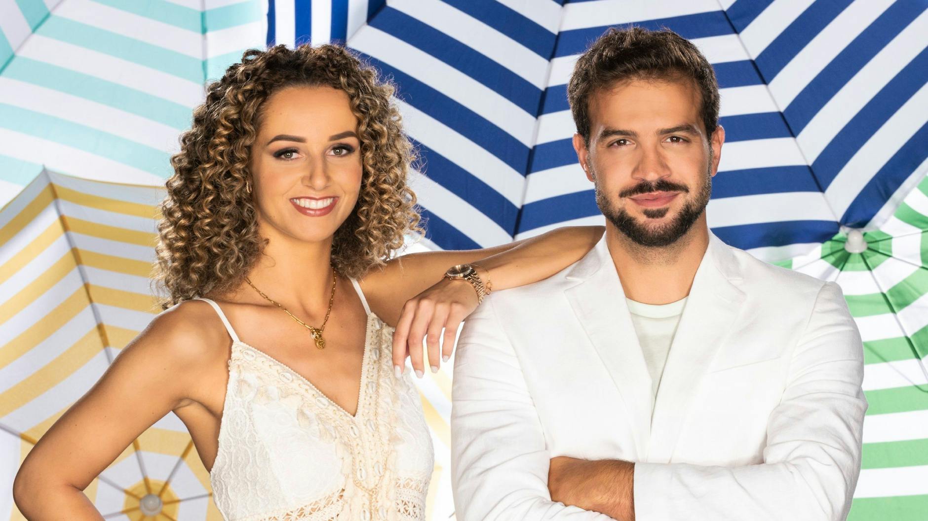 Yasin Cilingir und Samira Berkane sind beim „Sommerhaus der Stars“ dabei.