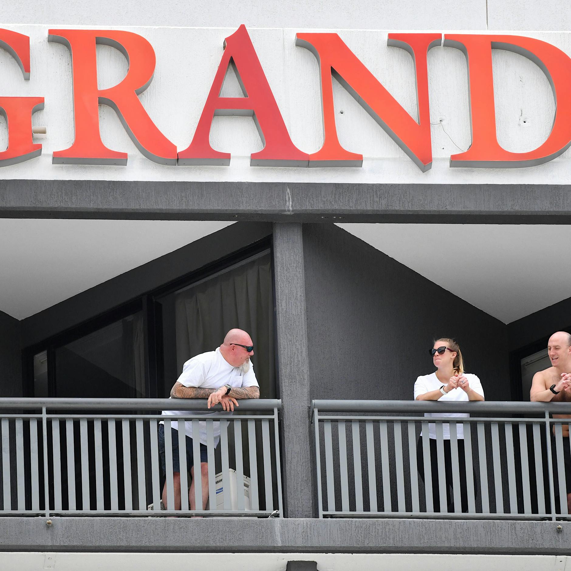 Im Urlaub plötzlich in Corona-Quarantäne! Habe ich Anspruch auf Ersatz?