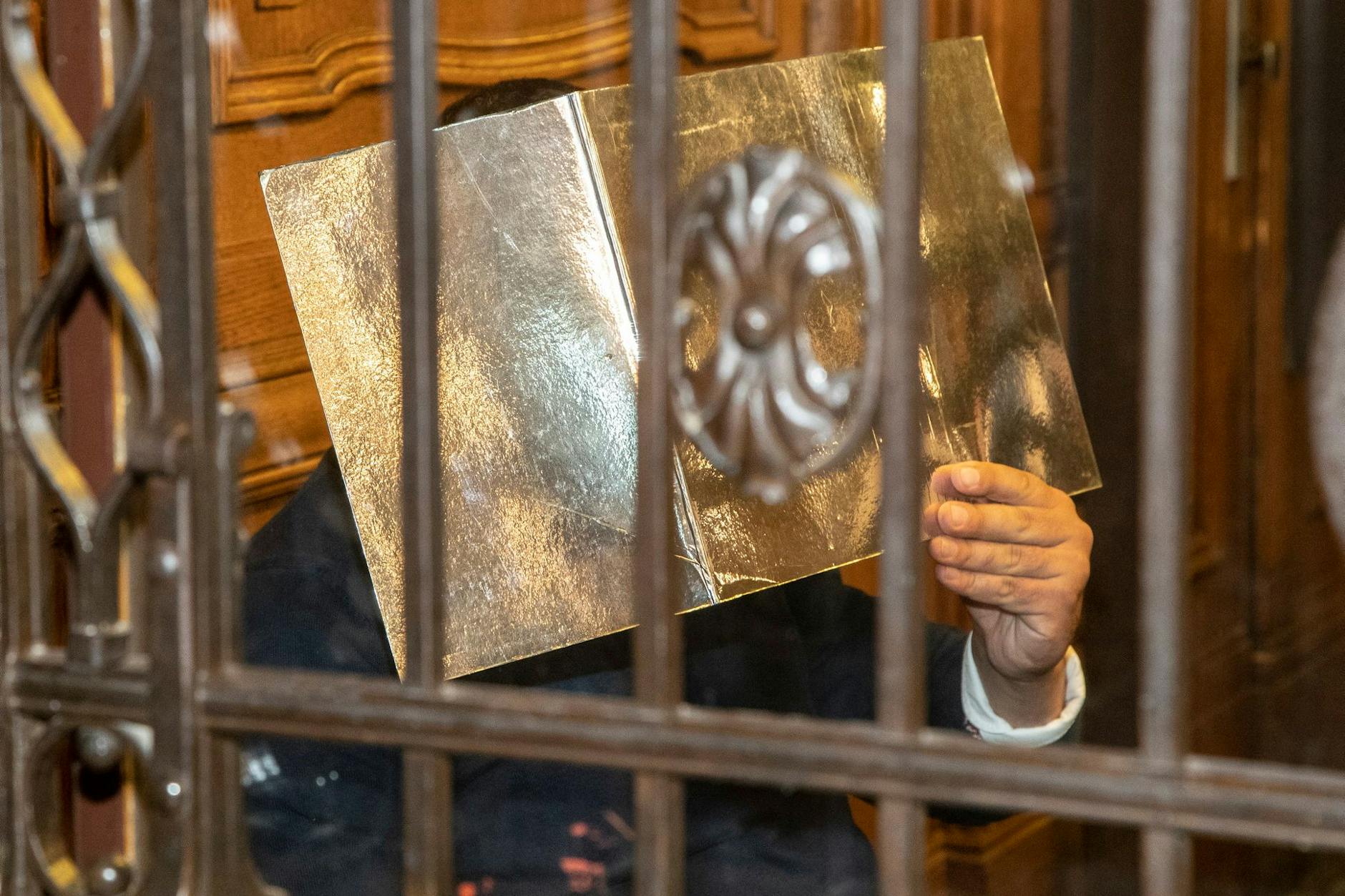 Der Angeklagte Oliviero V. am Donnerstag vor dem Berliner Landgericht.