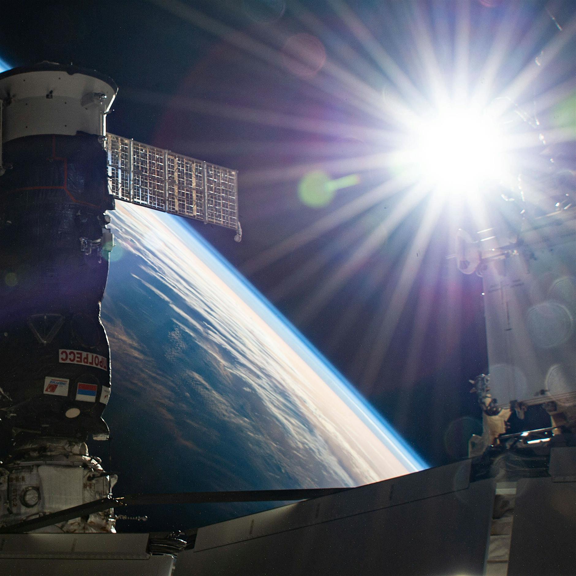 Sorge im All: Rauch löst Alarm auf der ISS aus