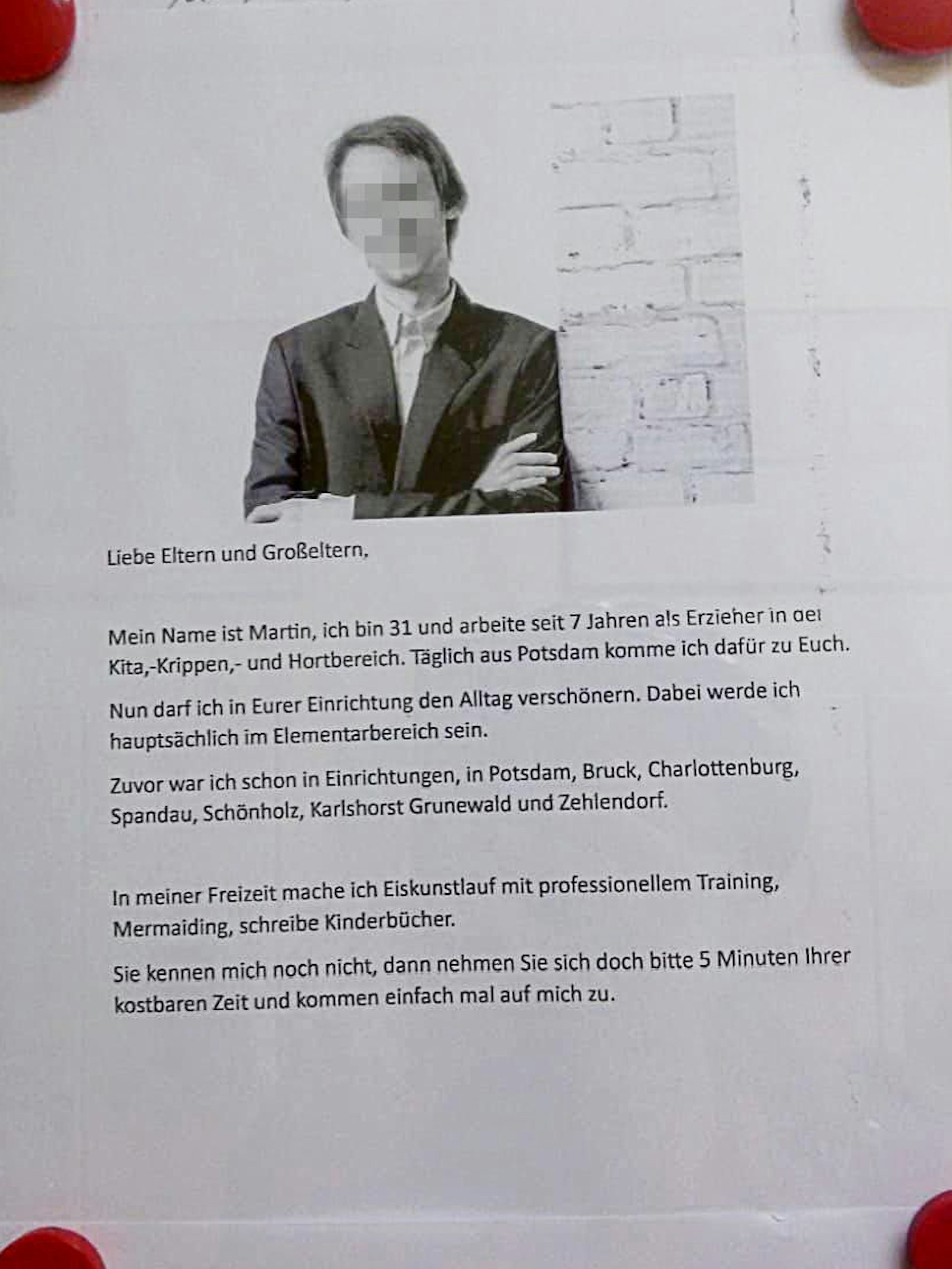 Mit diesem Aushang stellte sich „Martin“ den Eltern vor.&nbsp;