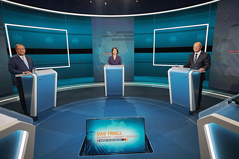 Die Kanzlerkandidaten Armin Laschet (CDU), Annalena Baerbock (Bündnis 90/Die Grünen) und Olaf Scholz (SPD) treffen am Sonntag erneut im TV aufeinander.&nbsp;