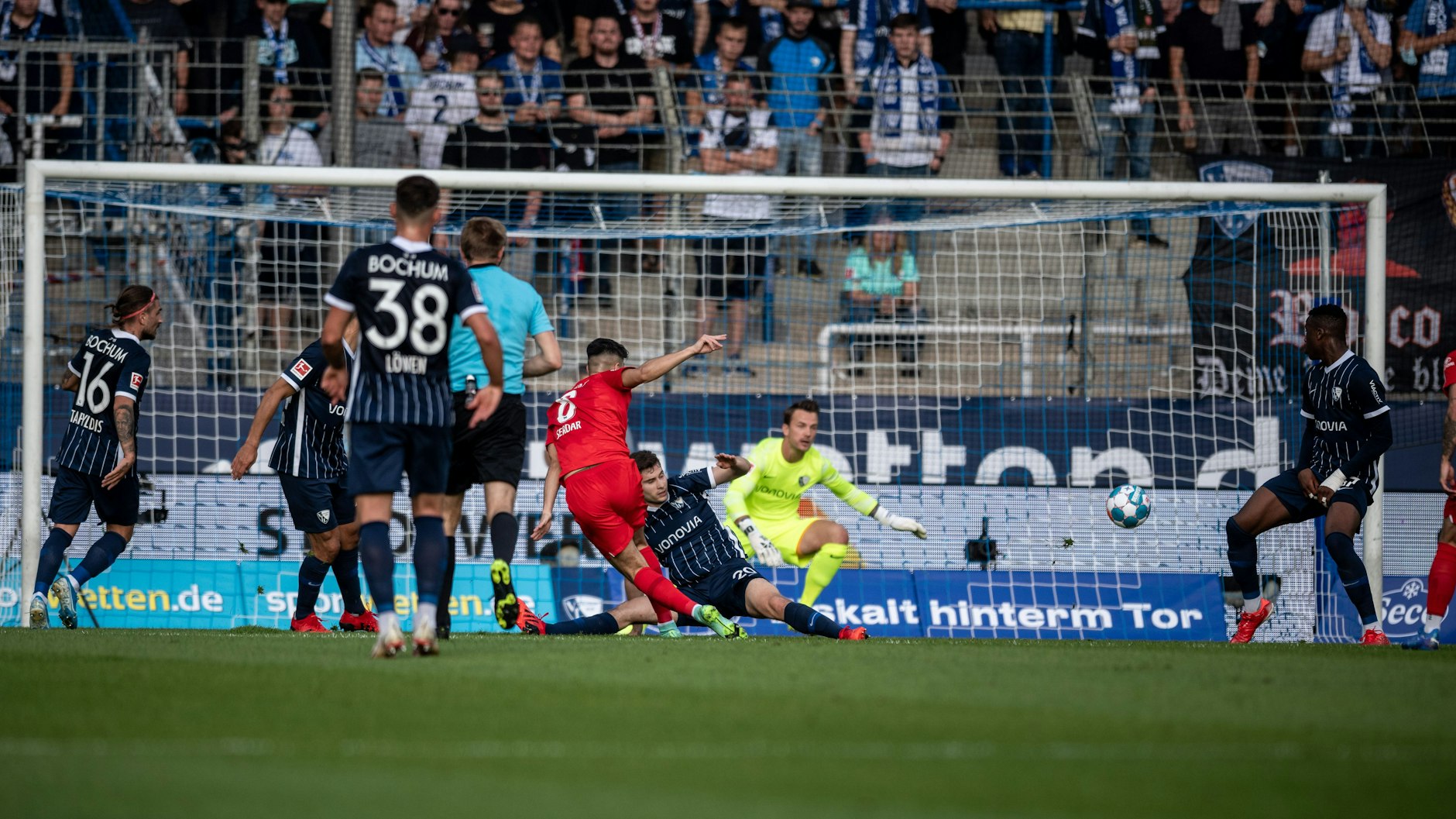 Suat Serdar traf für Hertha BSC zum 1:0 beim VfL Bochum und brachte die Blau-Weißen auf die Siegerstraße. 