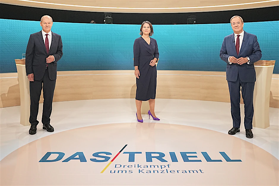 Kanzlerkandidat Olaf Scholz (SPD), Kanzlerkandidatin Annalena Baerbock (Bündnis90/Die Grünen) und Kanzlerkandidat Armin Laschet (CDU) beim zweiten TV-Triell.&nbsp;