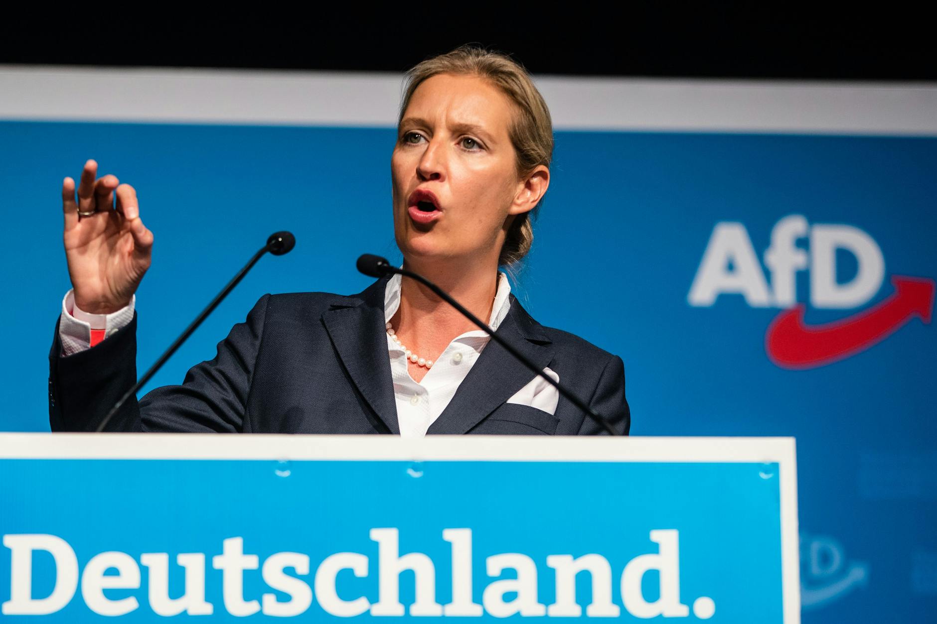 Alice Weidel (AfD) ist nicht gegen das Coronavirus geimpft. Die 2G-Regel will sie mit ihrer Partei gerichtlich anfechten. 
