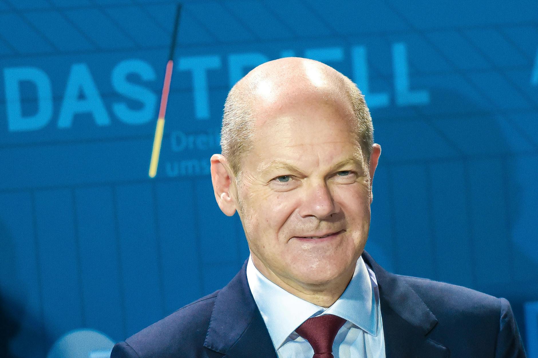 Kanzlerkandidat Olaf Scholz (SPD) hat sich bislang nicht zu der Untersuchung von Gutachter Stefan Weber geäußert.