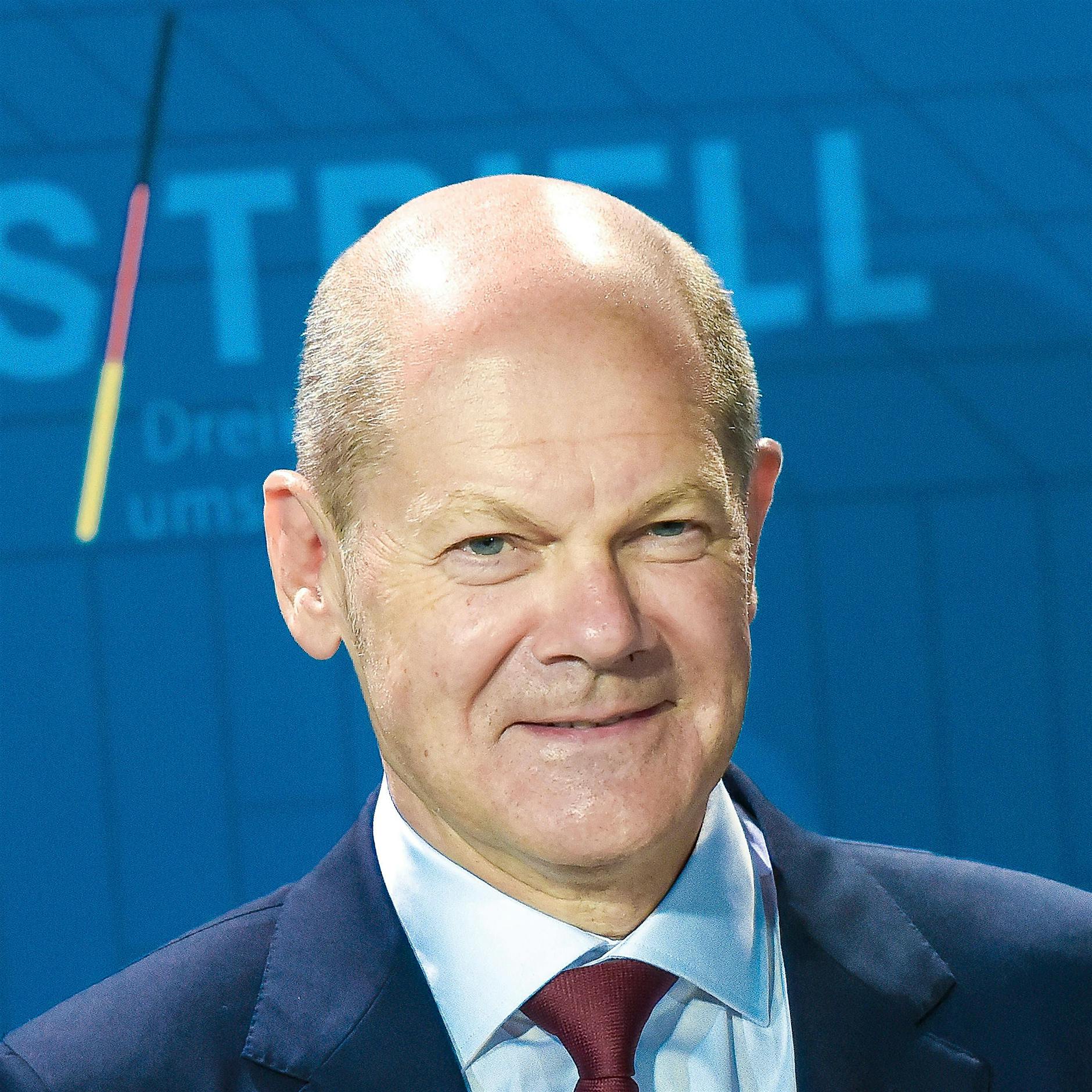 Hinweise von Plagiatsjäger: Hat auch Olaf Scholz abgeschrieben?