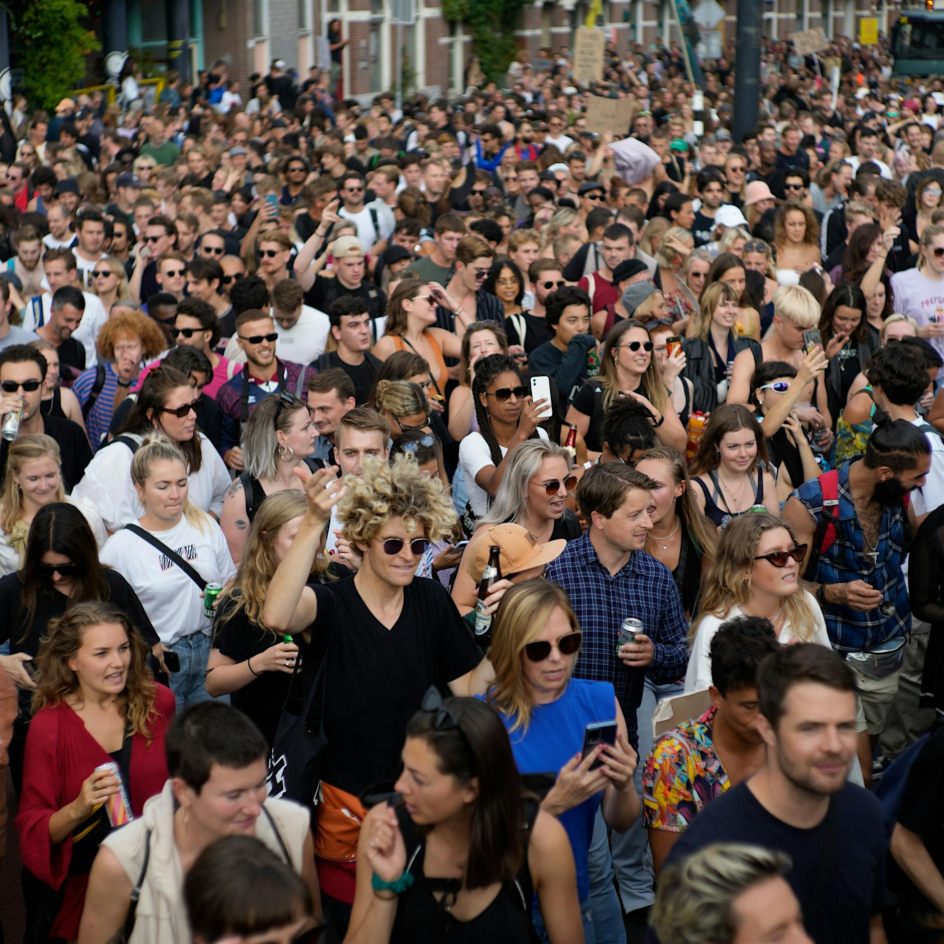 Verzichten auch die Niederlande bald weitgehend auf Corona-Maßnahmen?
