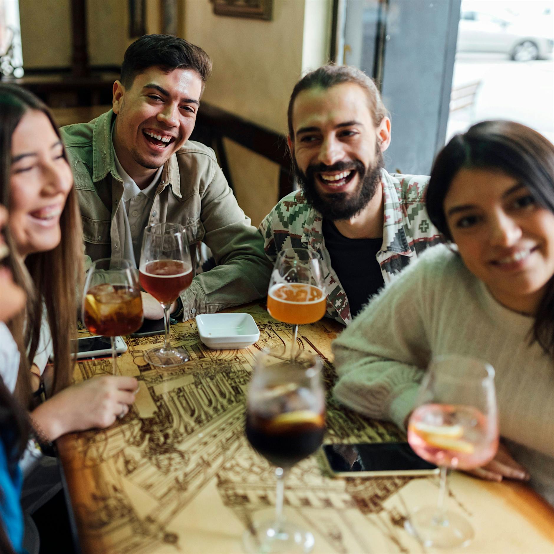 Berliner Senat beschließt: Bei 2G fällt die Maskenpflicht