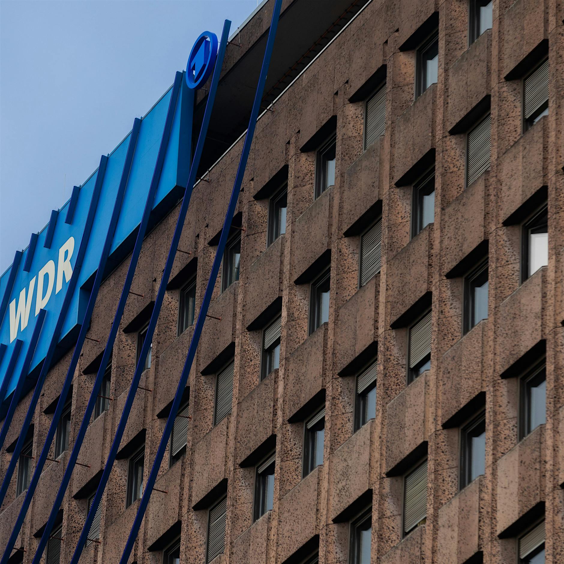 WDR setzt Start von Moderatorin Nemi El-Hassan aus