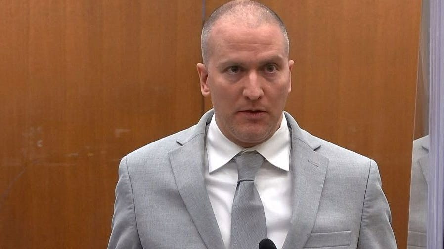 Chauvin war im Juni von einem anderen Gericht in Minneapolis zu 22 Jahren und sechs Monaten Haft verurteilt worden und sitzt derzeit seine Gefängnisstrafe ab.