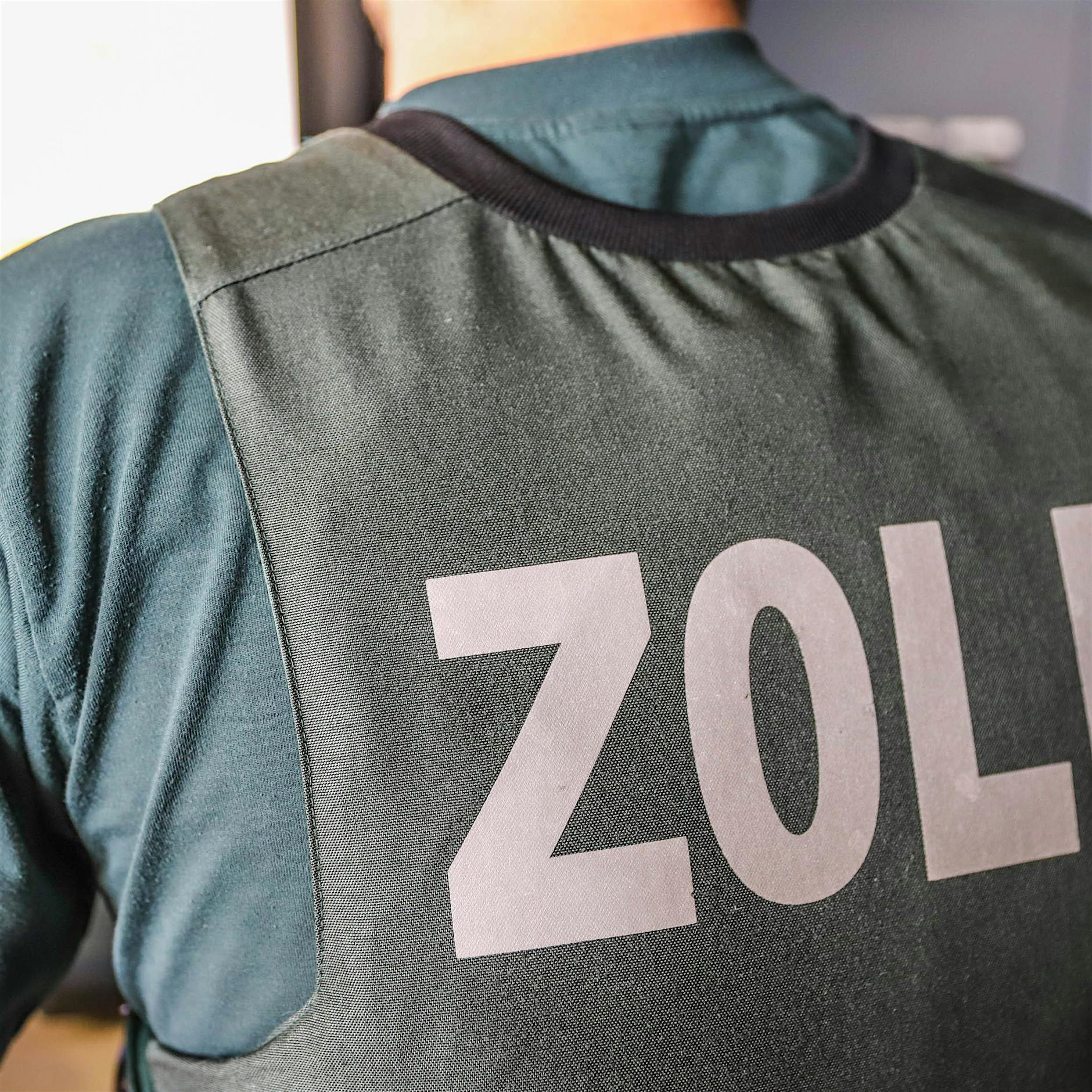 Razzia in Berlin: Zoll entdeckt große Mengen Drogen