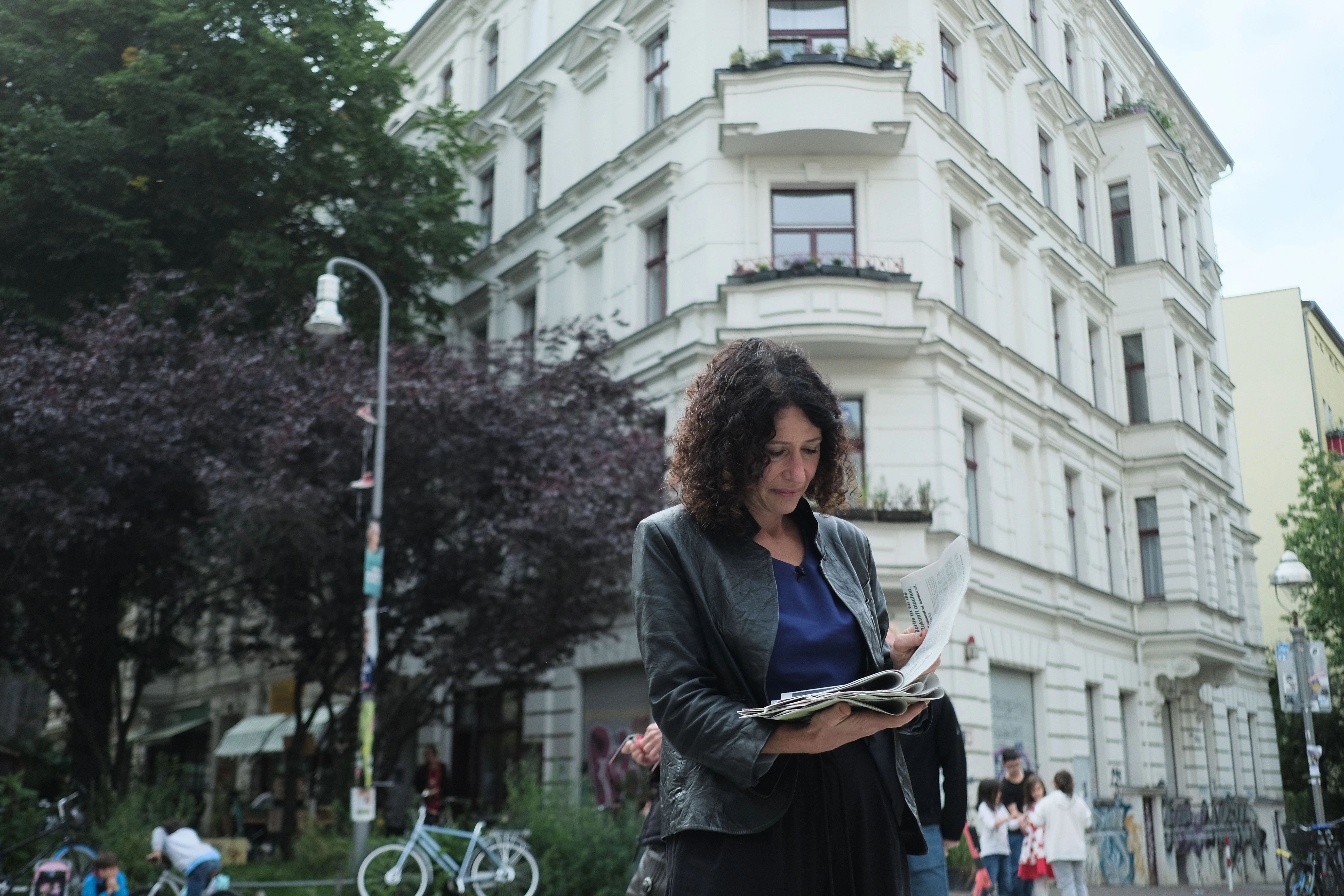 Die unbekannte Spitzenkandidatin: Bettina Jarasch in Berlin Schöneberg.