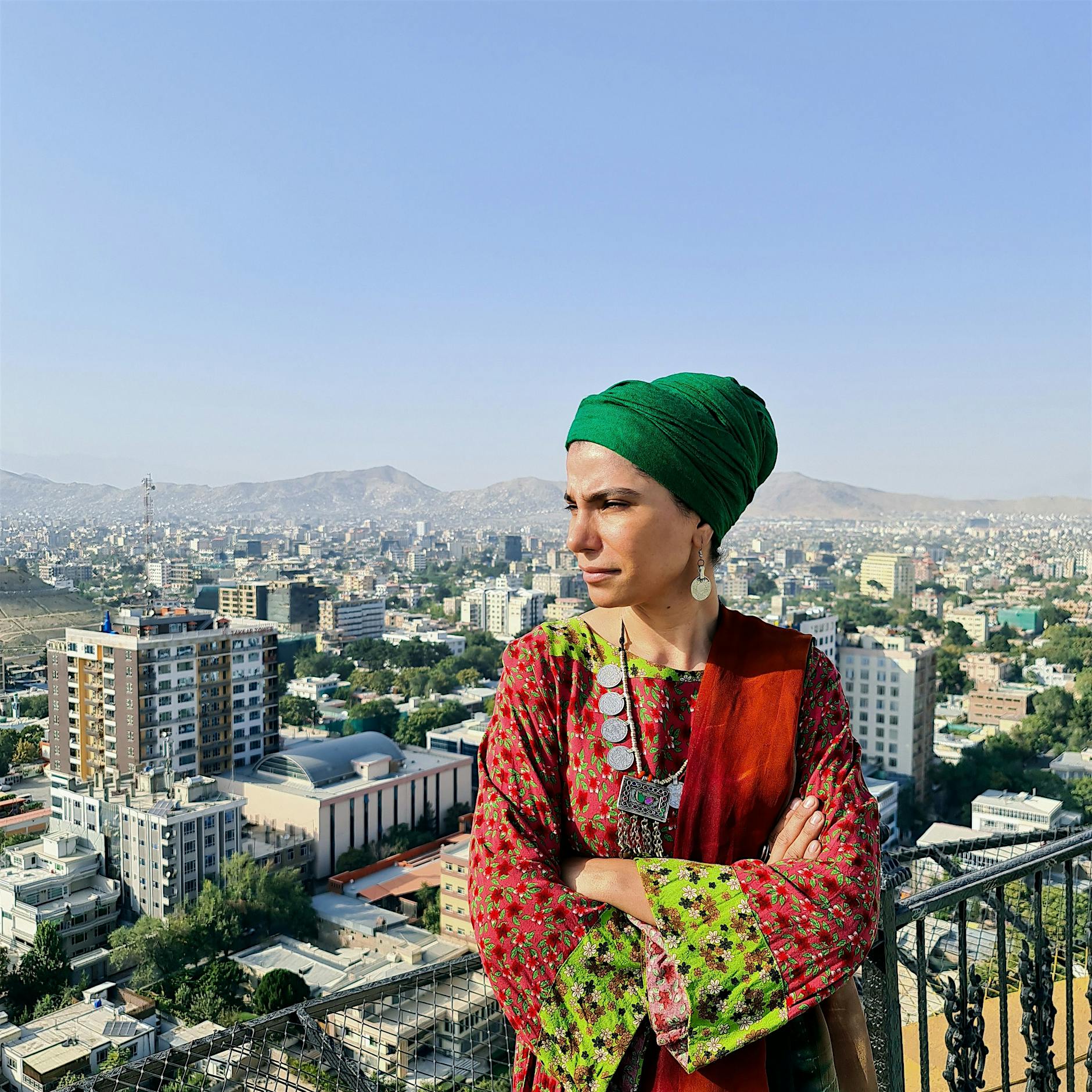 Influencerin in Kabul: Warum den Taliban von Pizza und Burger schlecht wird