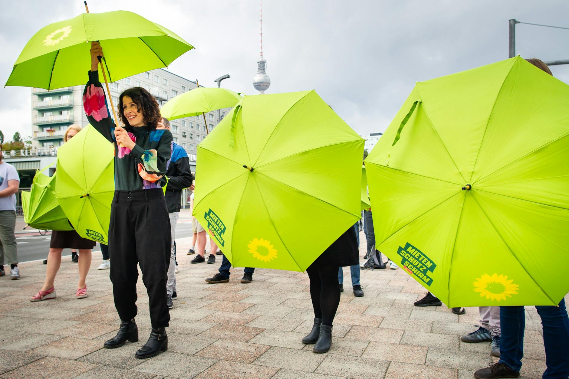 Das große Thema im Wahlkampf ist nicht das Klima: Bettina Jarasch auf der Mietendemo.