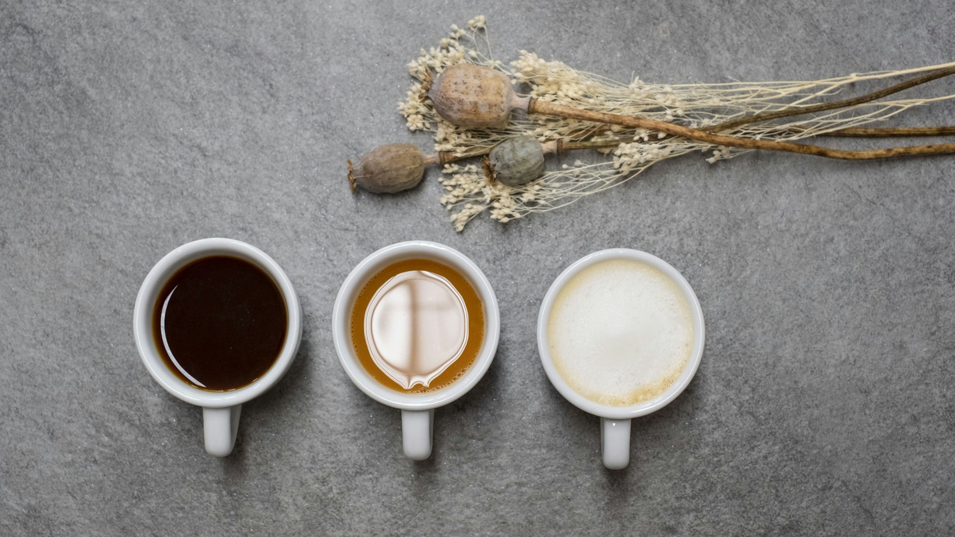 Schwarz, mit einem Schuss Milch oder ordentlich Schaum – Kaffee trinkt jeder anders. Aber für alle Kaffeetrinker gilt laut Studien: Kaffeekonsum wirkt sich positiv auf die Gesundheit aus.