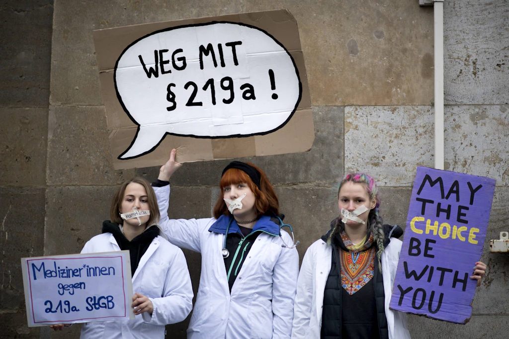 Schluss mit Paragraf 219a: Berlin initiiert Bundesratsinitiative