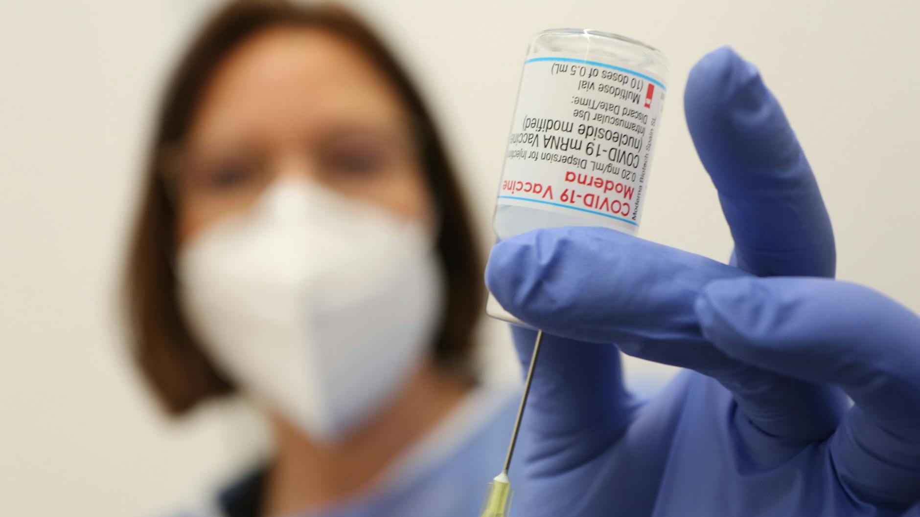 In Baden-Württemberg bekamen Menschen abgelaufenen Impfstoff gespritzt (Symbolbild). 