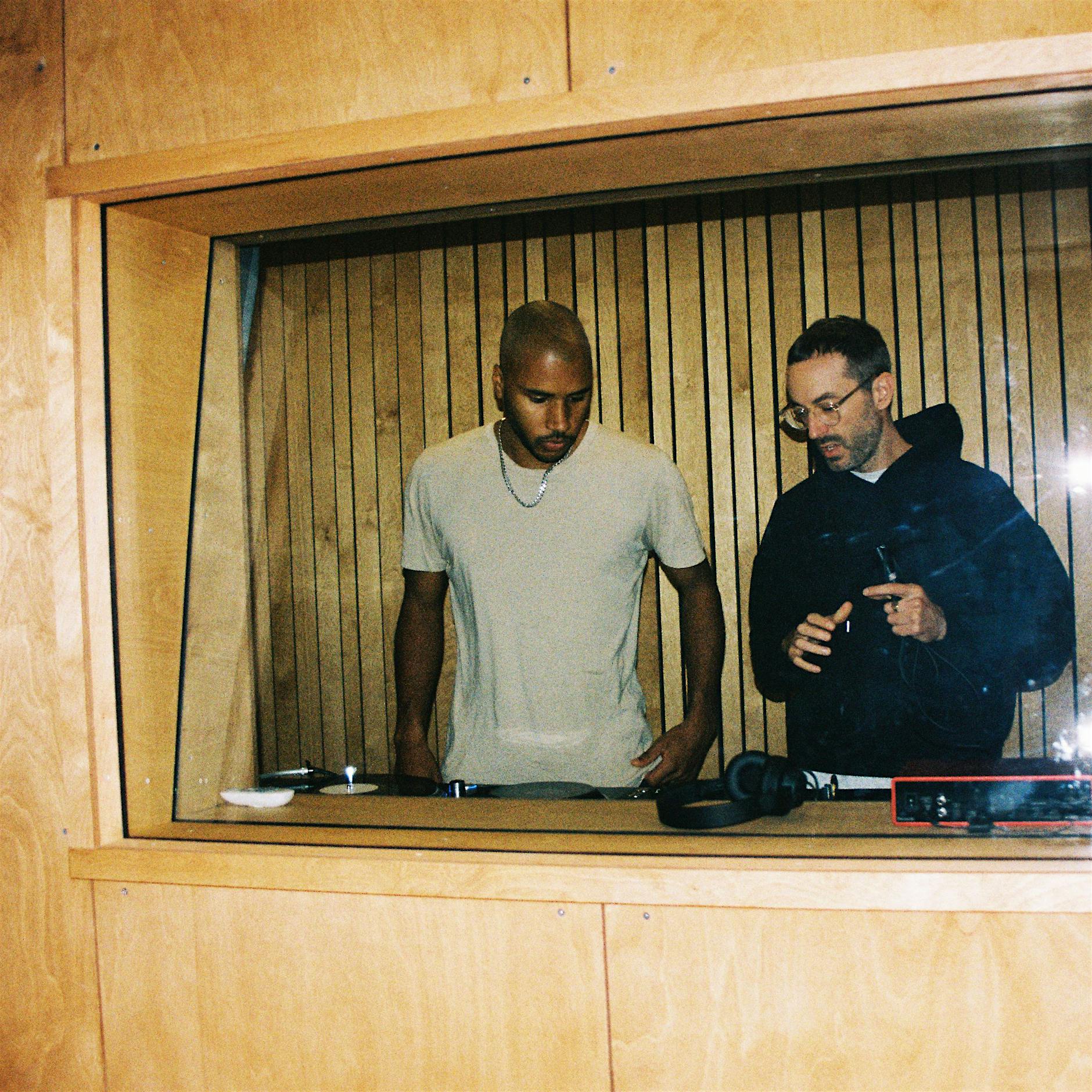 Von Neukölln in die Welt: der Radiosender Refuge Worldwide