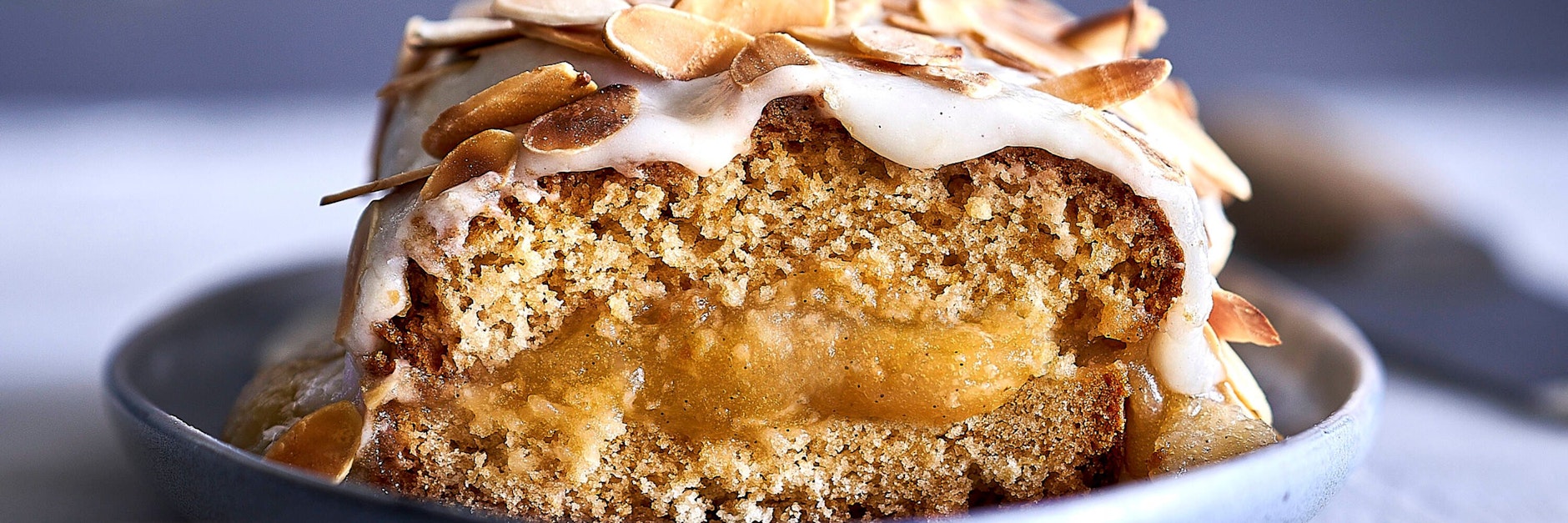 Fruchtig, fluffig, lecker: Sie werden den Apfelmuskuchen lieben.