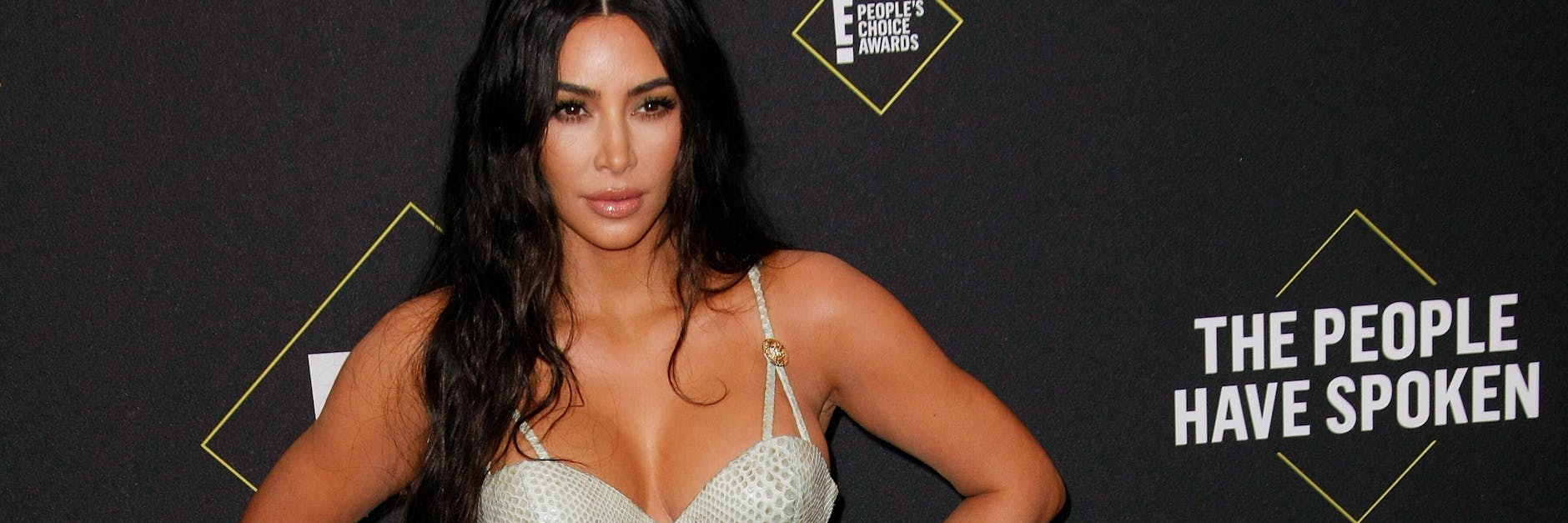 Kim Kardashian hat Ärger mit ihren Nachbarn im Nobel-Viertel in Los Angeles. 